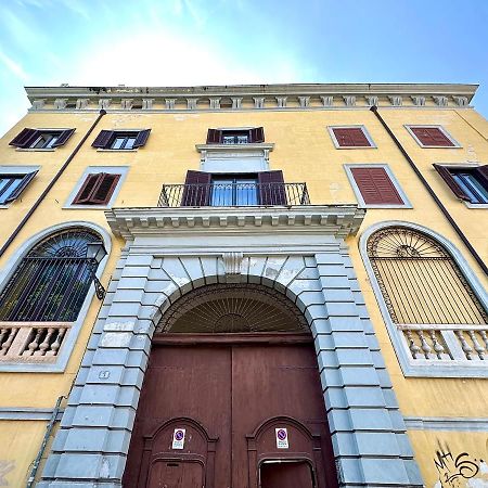 Casa Guilla_Alla Cattedrale Palermo Exteriör bild