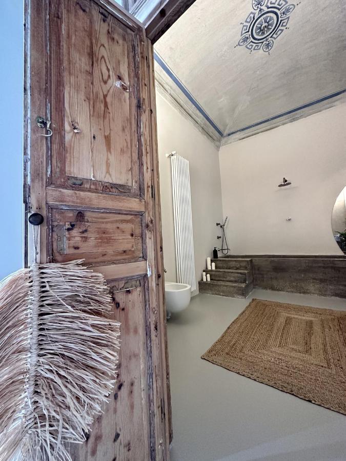Casa Guilla_Alla Cattedrale Palermo Exteriör bild
