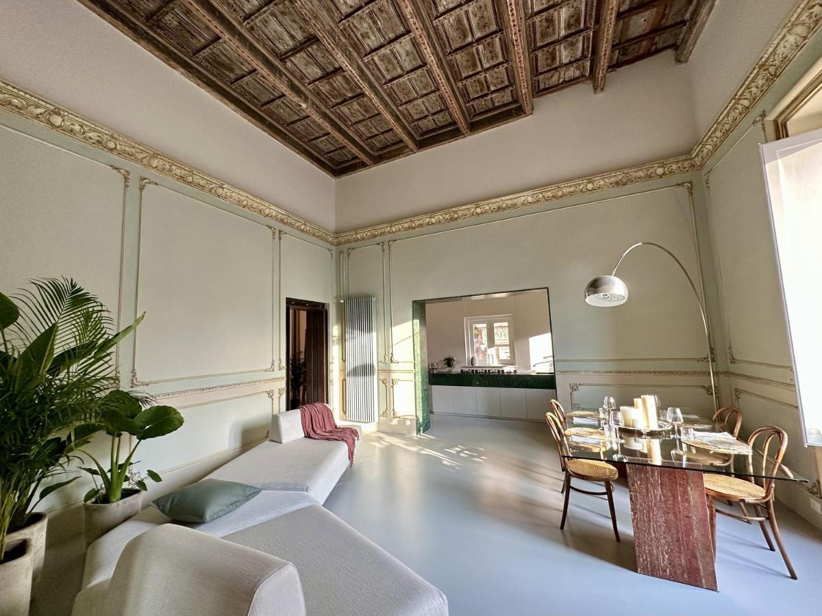 Casa Guilla_Alla Cattedrale Palermo Exteriör bild