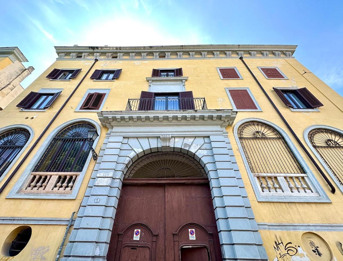 Casa Guilla_Alla Cattedrale Palermo Exteriör bild